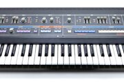 Synthétiseur Roland Jupiter 6