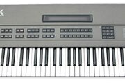 Synthétiseur Roland JX-10 SuperJX