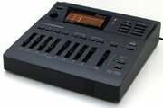 Expandeur Roland SC-155