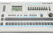 Boîte à rythmes Roland TR-727