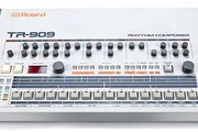 Boîte à rythmes Roland TR-909