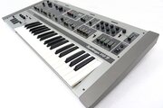 Synthétiseur Teisco 110F
