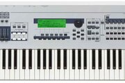Workstation Yamaha MO6/MO8