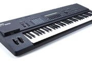 Workstation Yamaha SY85
